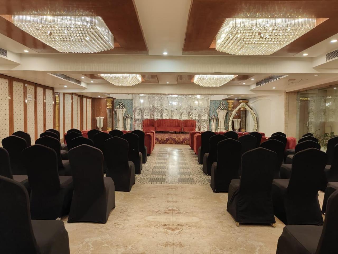 The Grand Suncity Hotel & Resorts Μποπάλ Εξωτερικό φωτογραφία