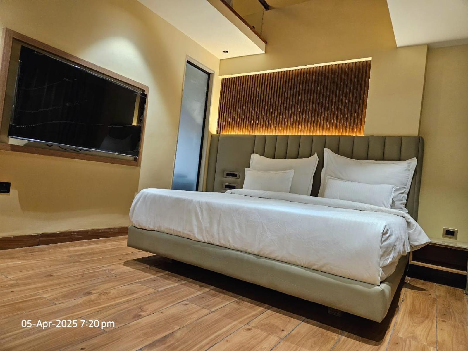 The Grand Suncity Hotel & Resorts Μποπάλ Εξωτερικό φωτογραφία