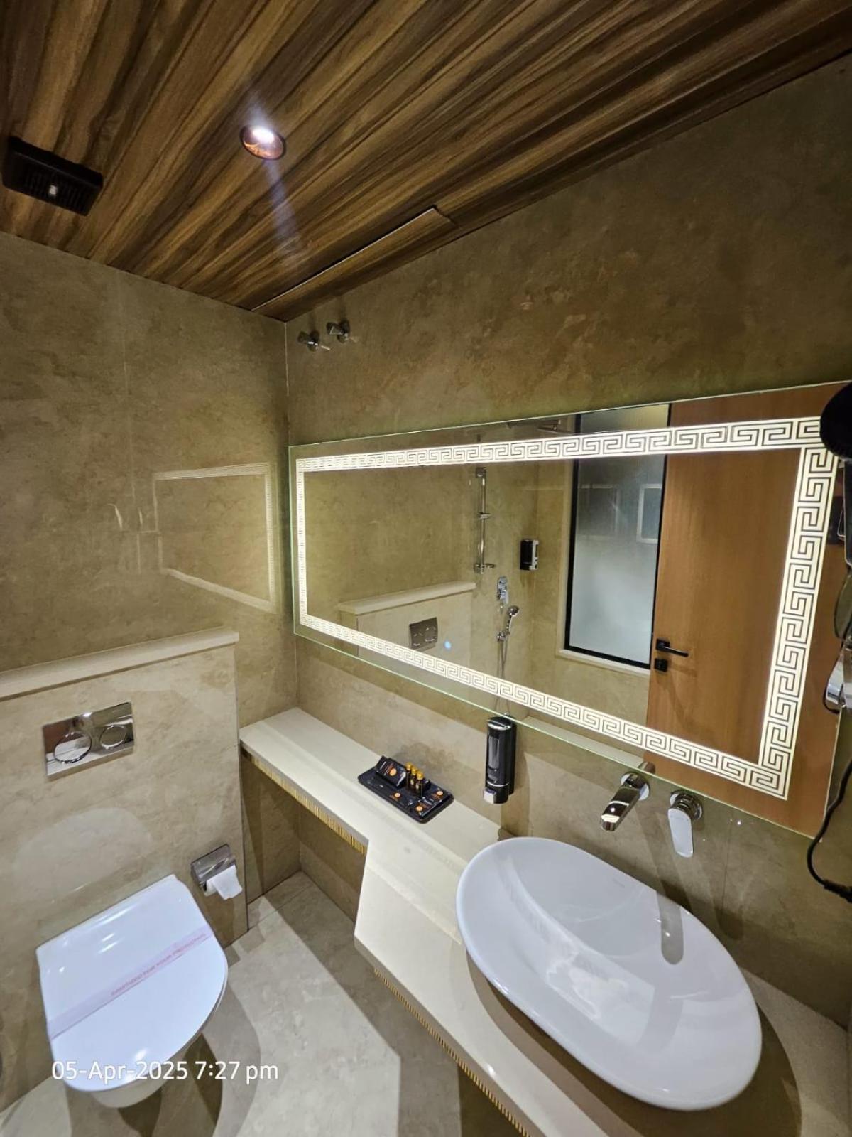 The Grand Suncity Hotel & Resorts Μποπάλ Εξωτερικό φωτογραφία