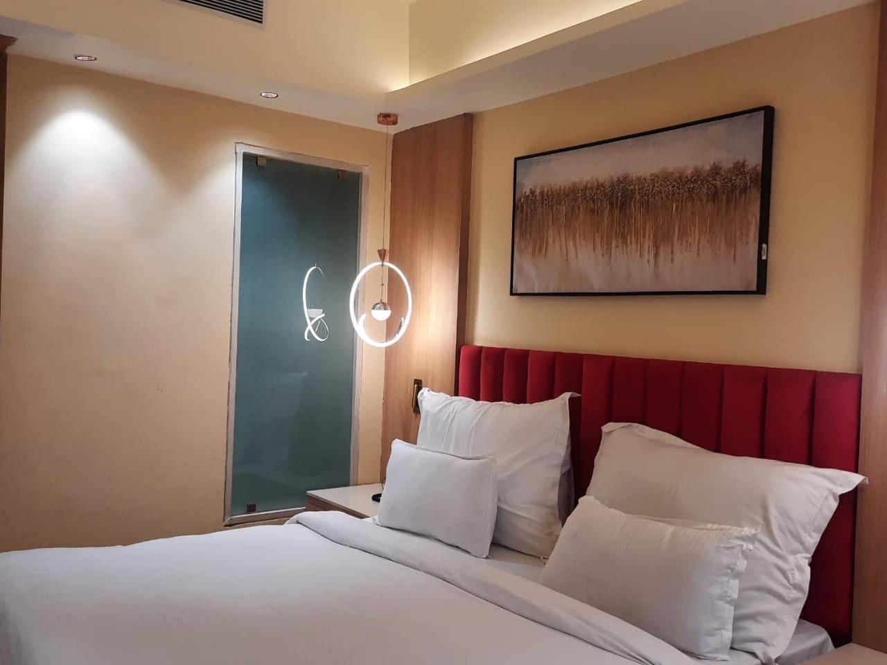 The Grand Suncity Hotel & Resorts Μποπάλ Εξωτερικό φωτογραφία